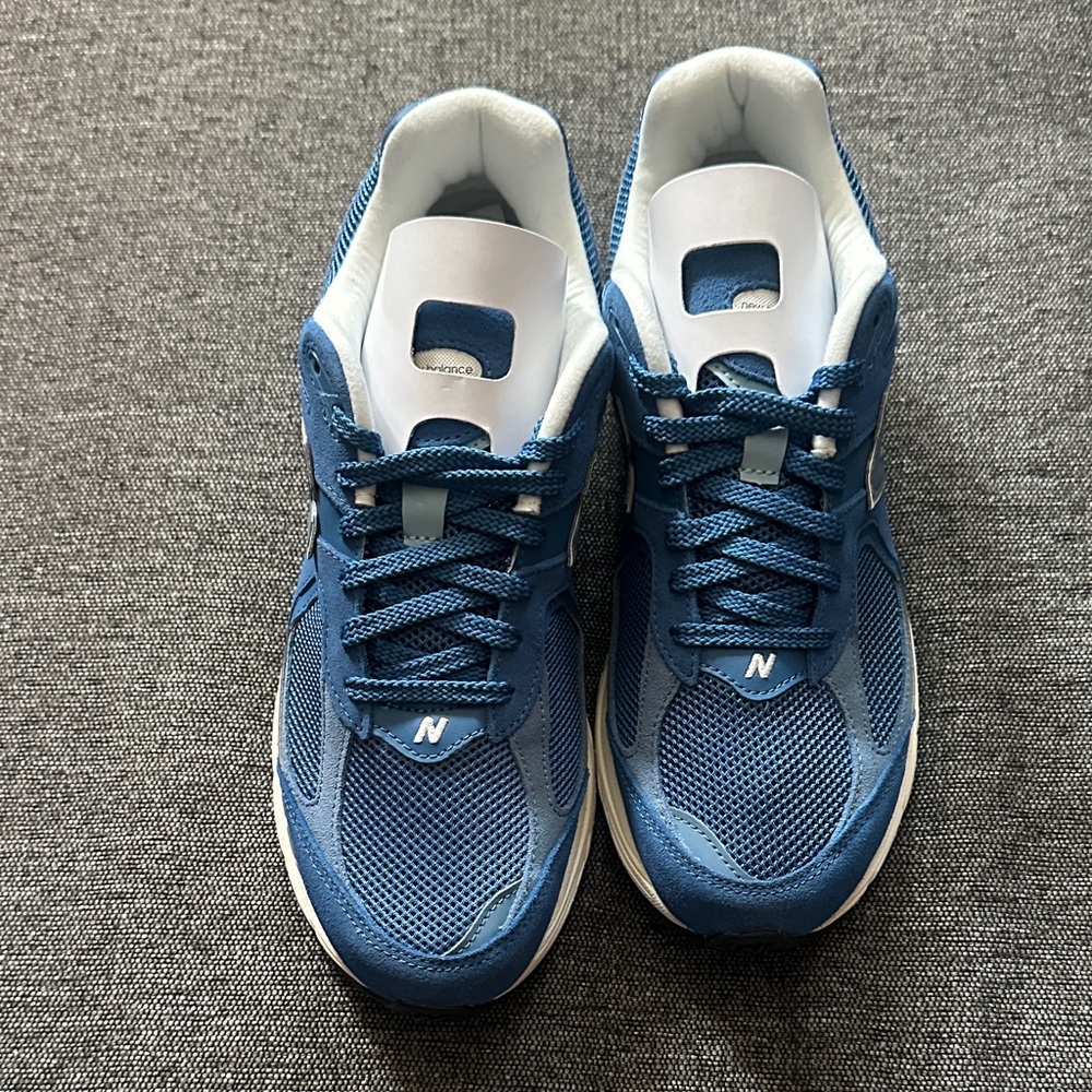New Balance Men's 2002R Sneaker in Light Blue and White - Picture 2 of 6